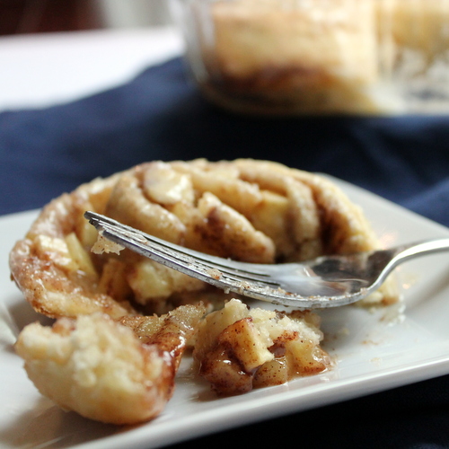 Apple Cinnamon Buns - Rainier Fruit