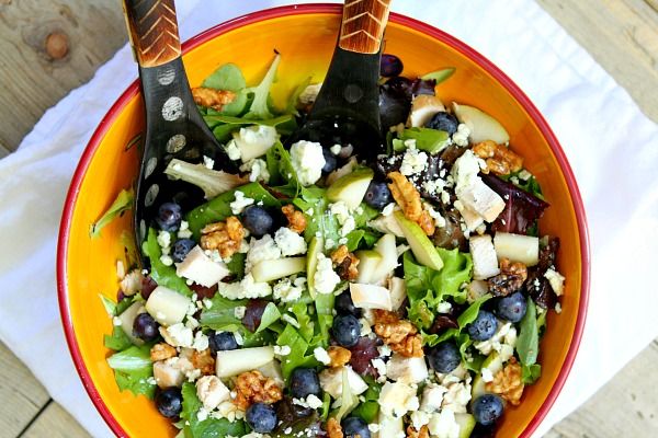 Glazed Walnut Salad 1 - Rainier Fruit