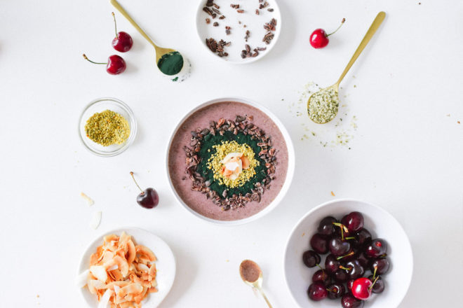 chocolate cherry smoothie bowl - Rainier Fruit