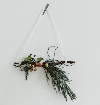 Minimal Twig Garland - Rainier Fruit